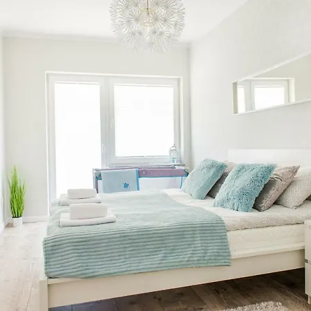 Baltic Holiday Apartament * פוביירובו